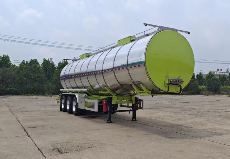 How to operate and use a tank trailer?（Lower half）